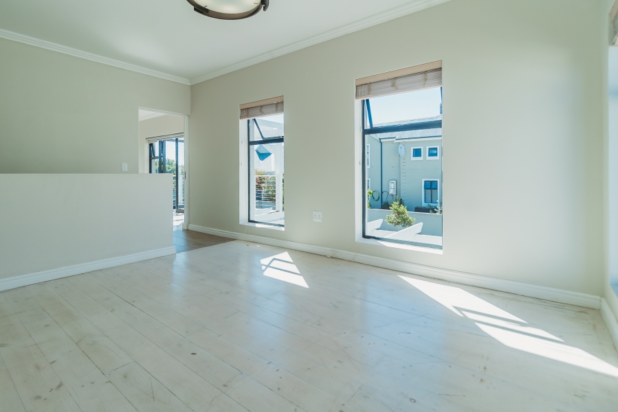 3 Bedroom Property for Sale in Kraaibosch Country Estate Western Cape